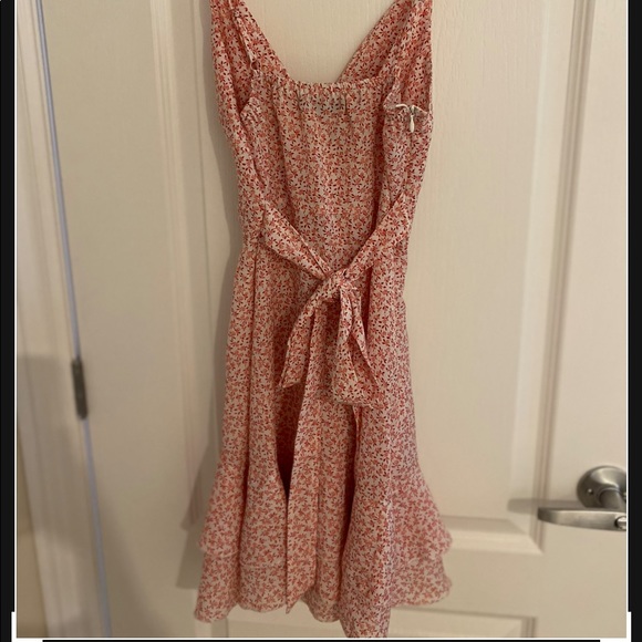 Floral Dress - Picture 4 of 5